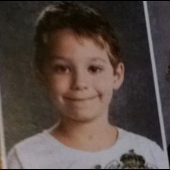 Jackson Hale - Poshmark Profile Picture of Jackson Hale (@jacksonhale43) on Poshmark