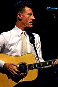 Profile Picture of Lyle Lovett discographyon Wikipedia