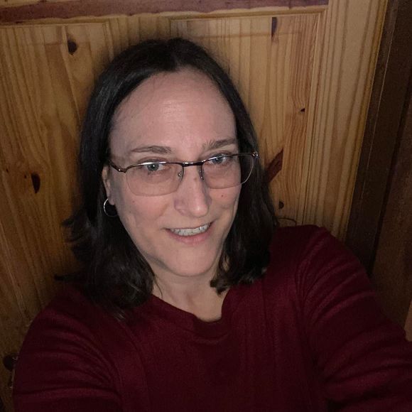 Profile Picture of Gina Di palma (@ggdipalma) on Poshmark
