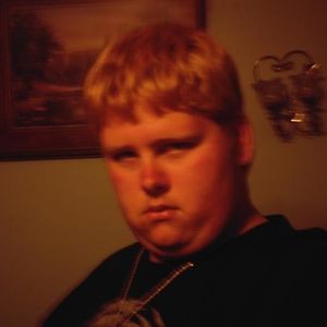 Profile Picture of Tony Heath (@xxx_emo_slut_xxx) on Myspace