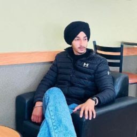 Profile Picture of Hardeep Singh (@hs1735263) on Poshmark