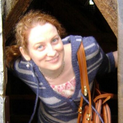Profile Picture of Anne Carlton (@lightwards) on Twitter