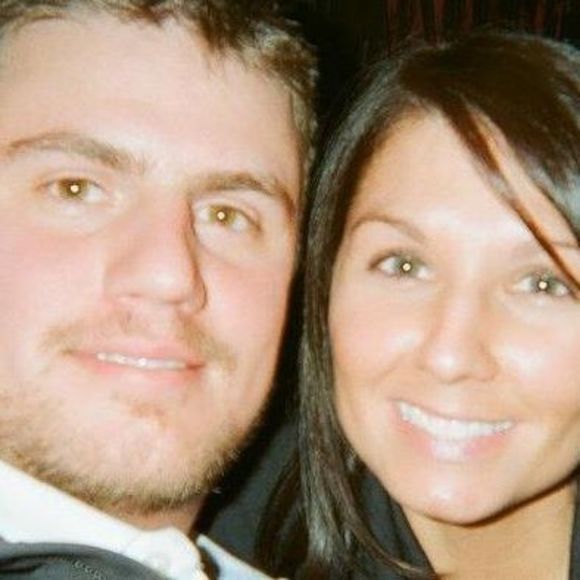 Profile Picture of Aaron Marx (@aaron_marx) on Poshmark