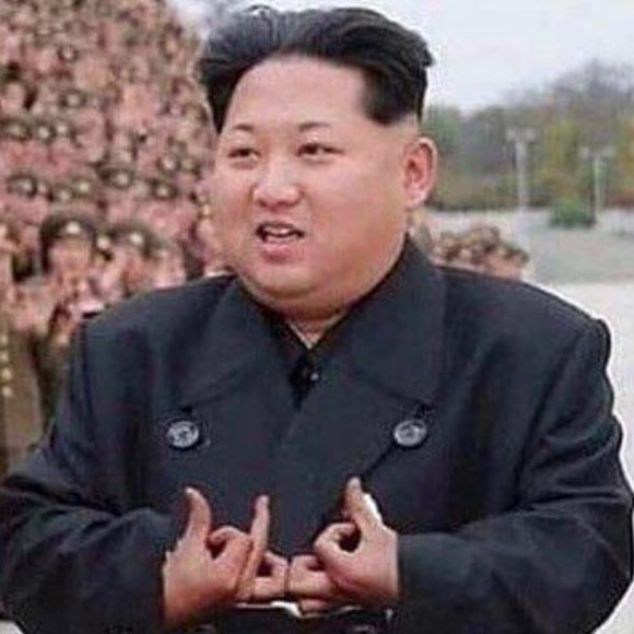 Profile Picture of Jason Situ (@mrhappypantz) on Poshmark