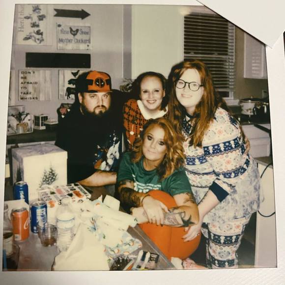 Profile Picture of Caitlin Newton (@caycay831) on Poshmark