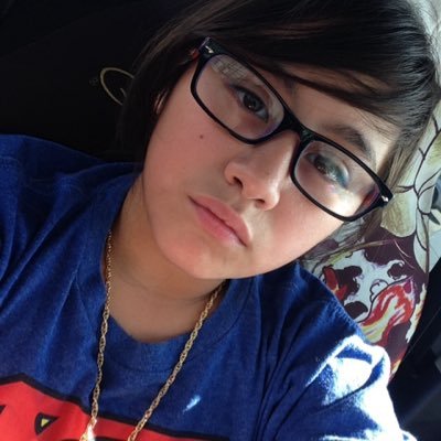 Profile Picture of Esmeralda  Guzman (@6uzmanEsmy) on Twitter