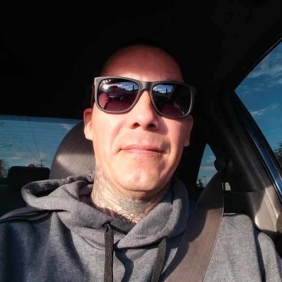 Profile Picture of Joshua Gonzalez (@yaretzhi0714) on Poshmark