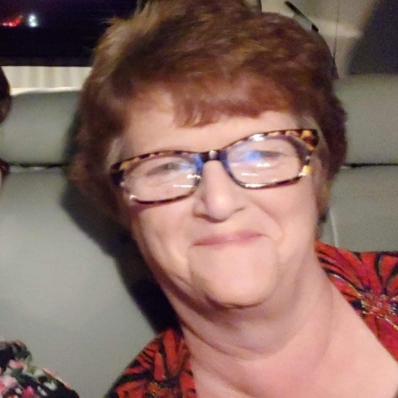 Doris bland Chalker - Poshmark Profile Picture of Doris bland Chalker (@doris_chalker) on Poshmark