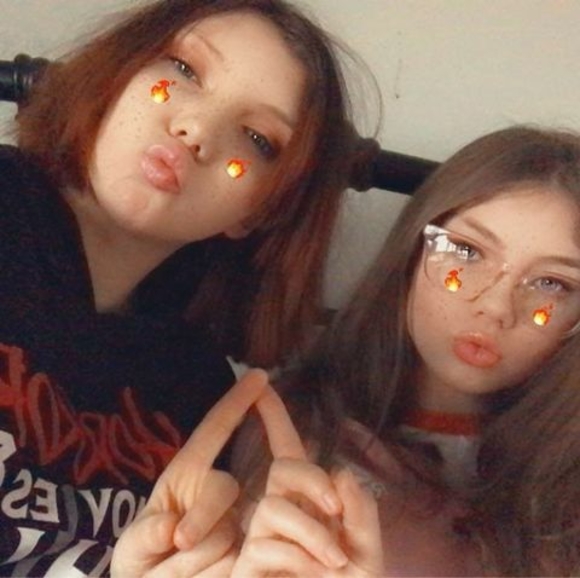 Profile Picture of Frycook Krustycrab (@altocattt) on Poshmark