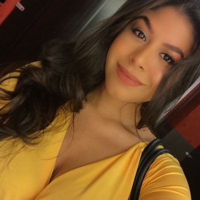 Profile Picture of Catherine Perez (@HolaCatPerez) on Twitter