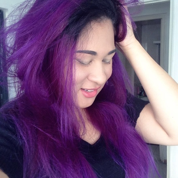 Profile Picture of Alexandra Pegues (@alexandrapegues) on Poshmark