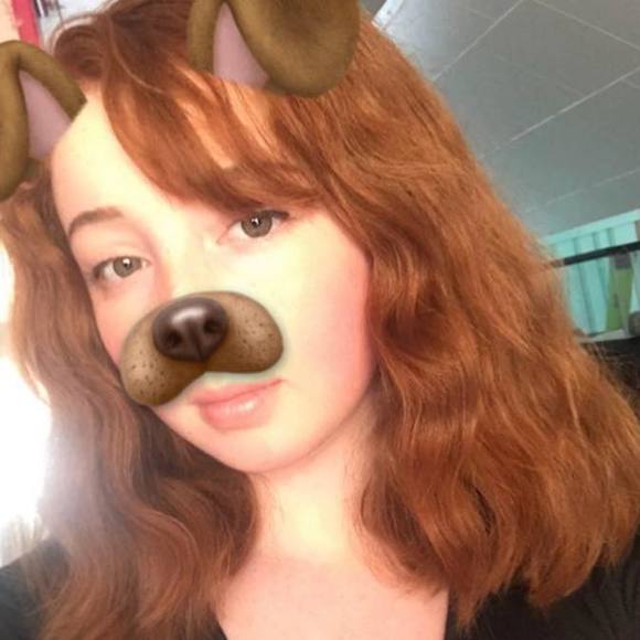 Kristen Betteridge - Poshmark Profile Picture of Kristen Betteridge (@funksize) on Poshmark