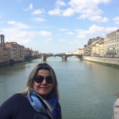 Profile Picture of Cláudia  Rocha (@ClaudiaRochaRN) on Twitter