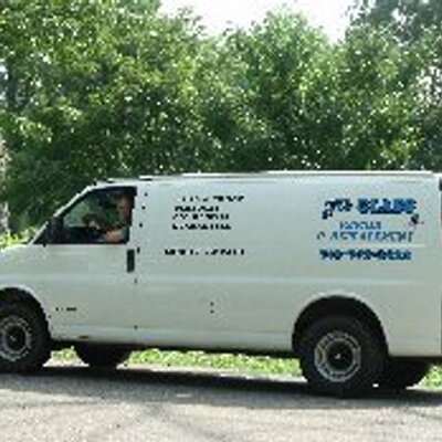Profile Picture of Jeffrey Thacker (@jtsglass) on Twitter