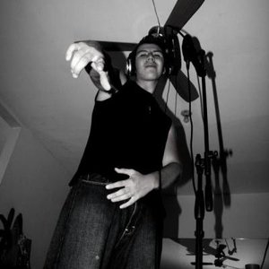 Profile Picture of Legal - Audio Versos (@lagelones) on Myspace