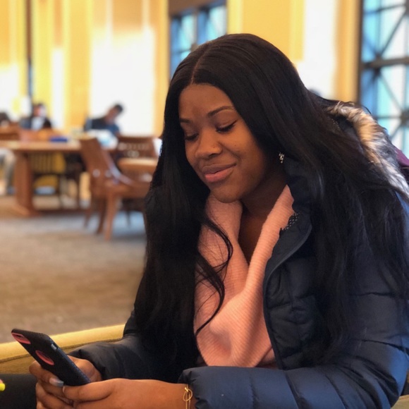 Profile Picture of Jada Pearson (@jada1590) on Poshmark