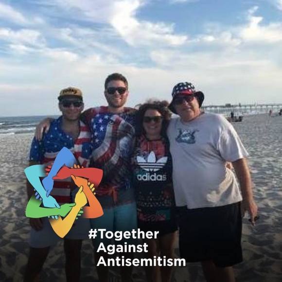 Profile Picture of Janet Lynn (@jlynnpromo) on Poshmark