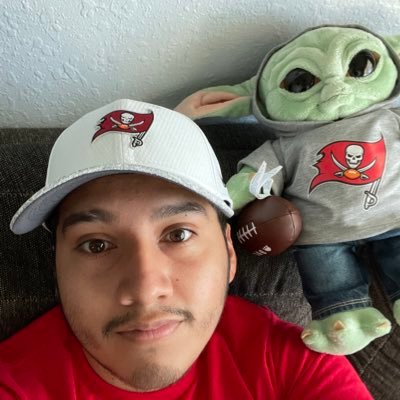 Profile Picture of Carlos Miron (@carlosmiron44) on Twitter