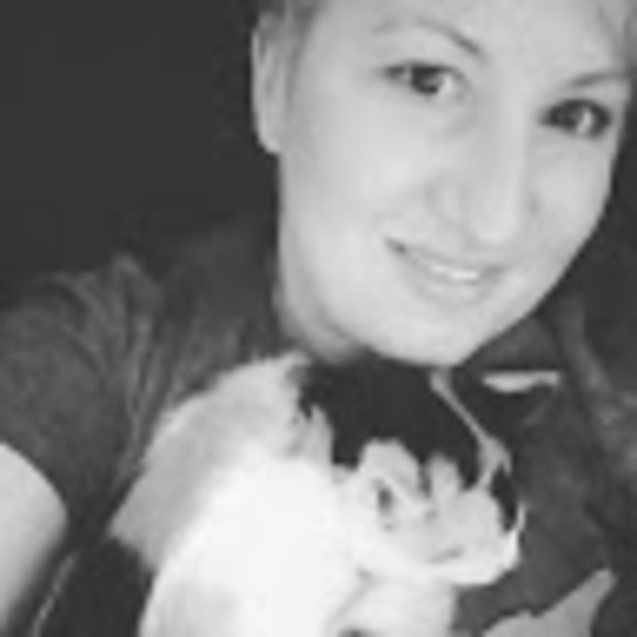 Katie Lee - Poshmark Profile Picture of Katie Lee (@katielee500) on Poshmark