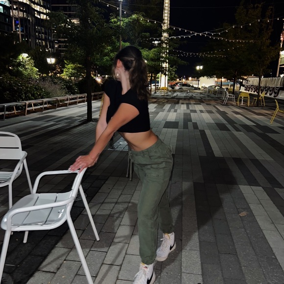 Profile Picture of Giannella Pasquariello (@giannellav) on Poshmark