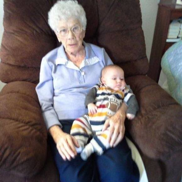 Profile Picture of Marianne Allessio (@marijune) on Poshmark