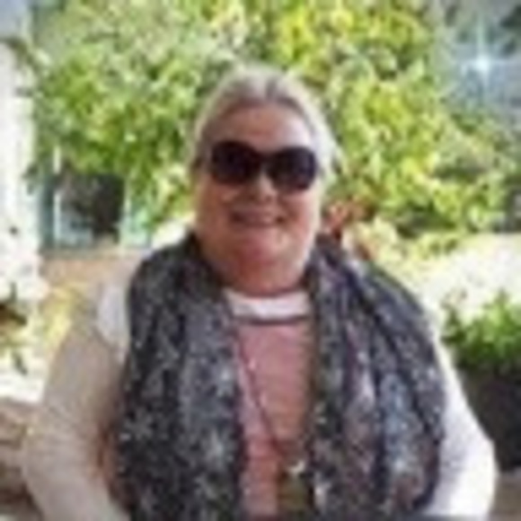 Profile Picture of Shirley Vacon (@svacon) on Poshmark