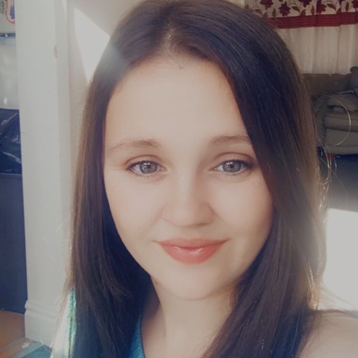 Profile Picture of kimbarr1992 (@kimbarr3) on Tiktok