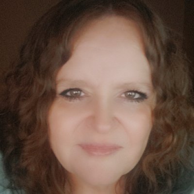 Profile Picture of Beverly Smith (@KenoshaVamp) on Twitter