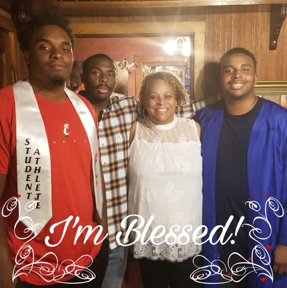 Profile Picture of Danielle Harper (@nelliebell45) on Poshmark