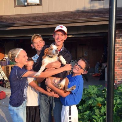 Profile Picture of Logan VanAnne (@CHIEFvaNaNNe) on Twitter