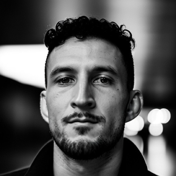 Profile Picture of Brian Iguaran (@biguaran) on Poshmark