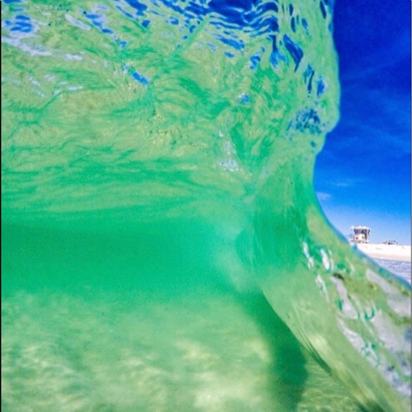 Profile Picture of Aftyn Aftyn (@aftyn_shops) on Poshmark