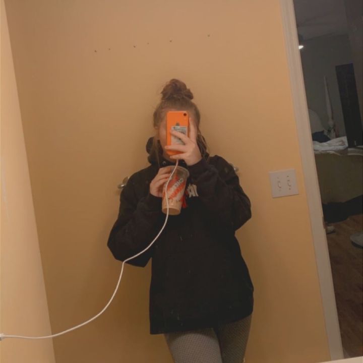 Profile Picture of Elena 🫶🏼 (@elenawaldroop) on Tiktok