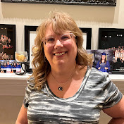 Profile Picture of Lisa Lorenz (@llorenz4) on Youtube