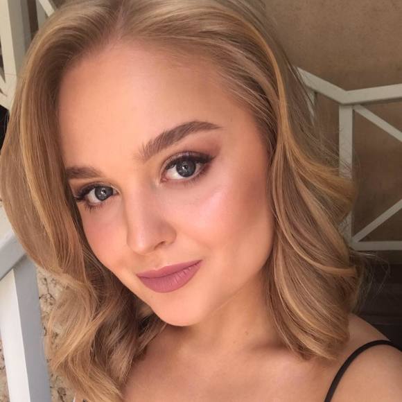 Profile Picture of Tanya Boytsun (@sunnytati) on Poshmark