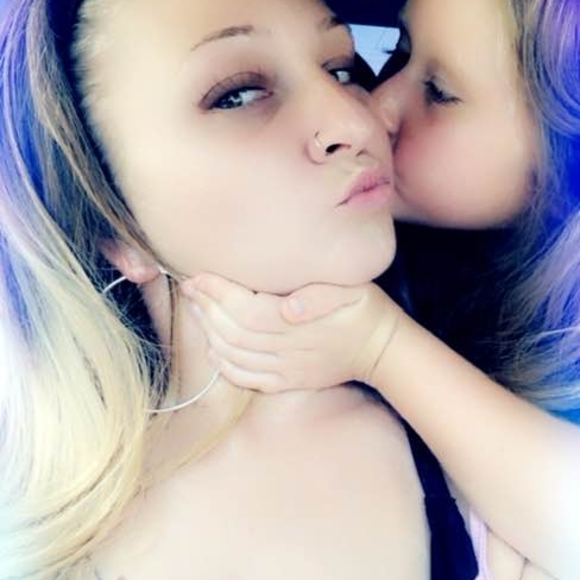 Profile Picture of Ericka Gianini (@enjheysquierdo) on Poshmark