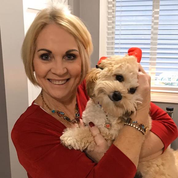 Profile Picture of Pam Cinadr (@cinadrp) on Poshmark