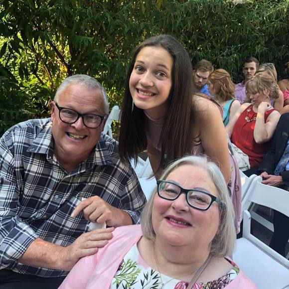 Profile Picture of Sandra Hicks (@sandrakhicks) on Poshmark