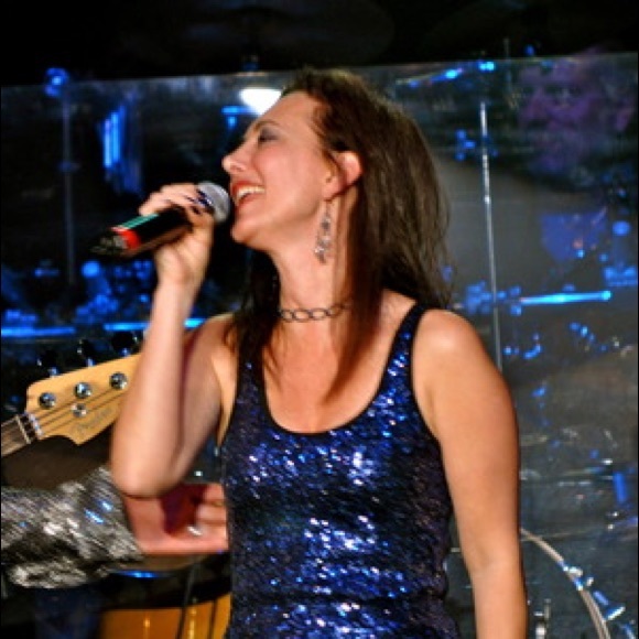 Profile Picture of Sharon Stirling (@stirling623) on Poshmark