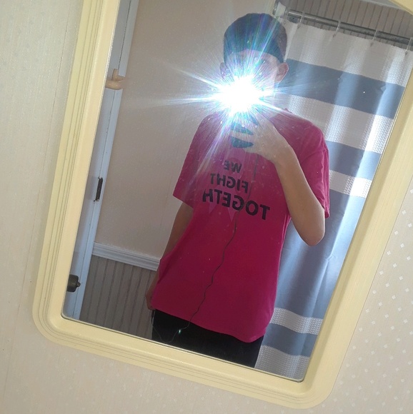 Profile Picture of Carolus Casebere (@croakers02) on Poshmark