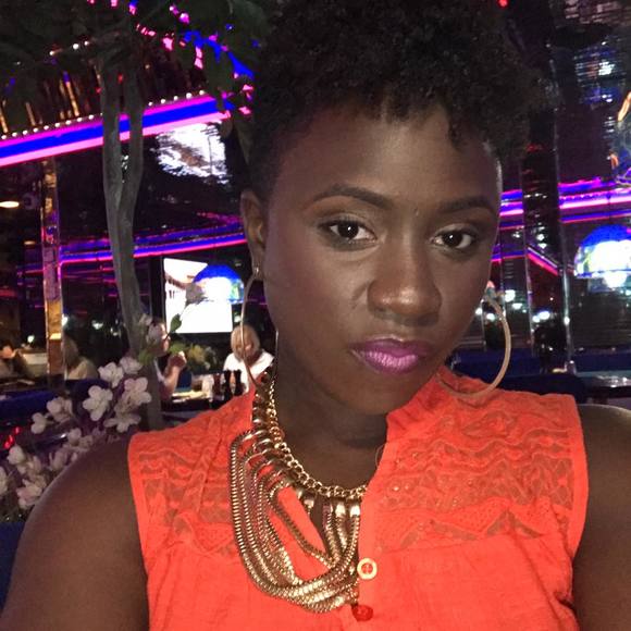 Profile Picture of Dalila Brimley (@daky1826) on Poshmark