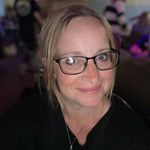 Profile Picture of Laura Wilcox (@lettherebelighttoday) on Instagram