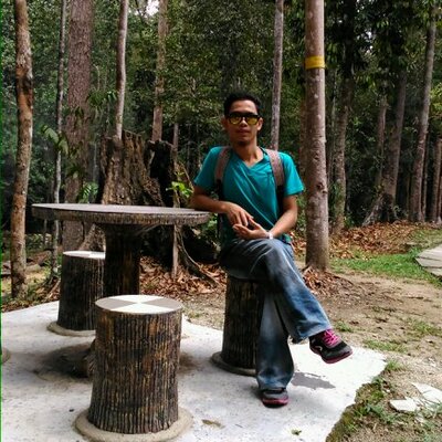 Profile Picture of Mohammad Azril (@azmi5385) on Twitter