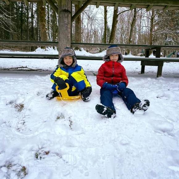 Profile Picture of Mandy Chenghui (@mandychenghui) on Poshmark