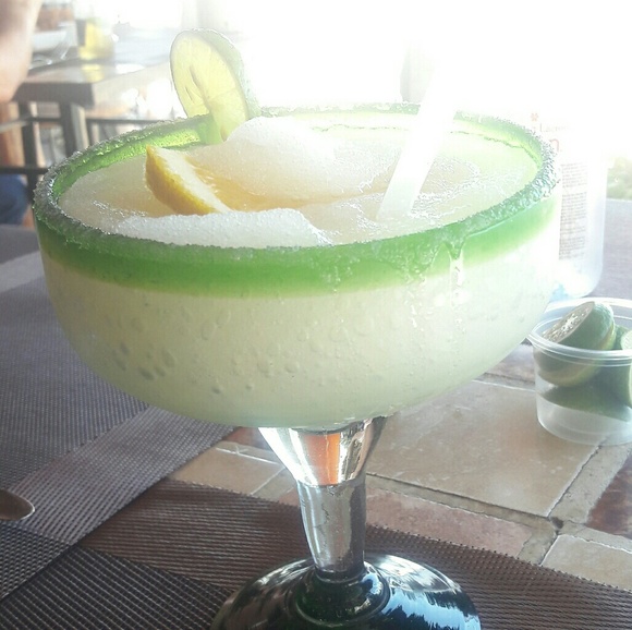 Profile Picture of Aara Madland (@amadland) on Poshmark