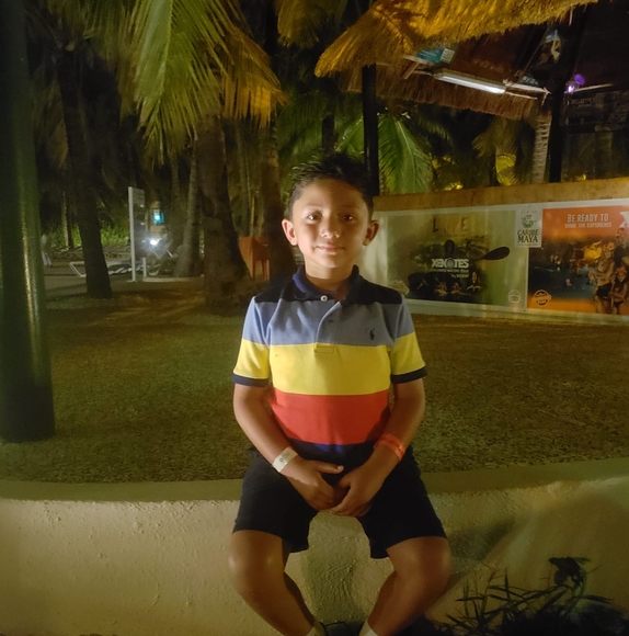 Profile Picture of Diana Galeano (@babynana164) on Poshmark