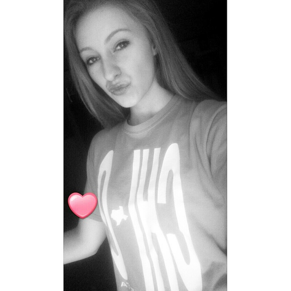 Profile Picture of Sarah Jasso (@xosarah1234) on Poshmark