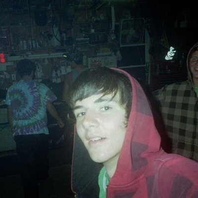 Profile Picture of Joshua Moxley (@joshuamoxley) on Twitter