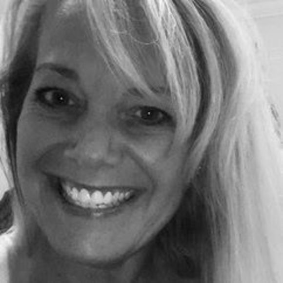 Profile Picture of Pam Zotter (@pamelazotter) on Poshmark