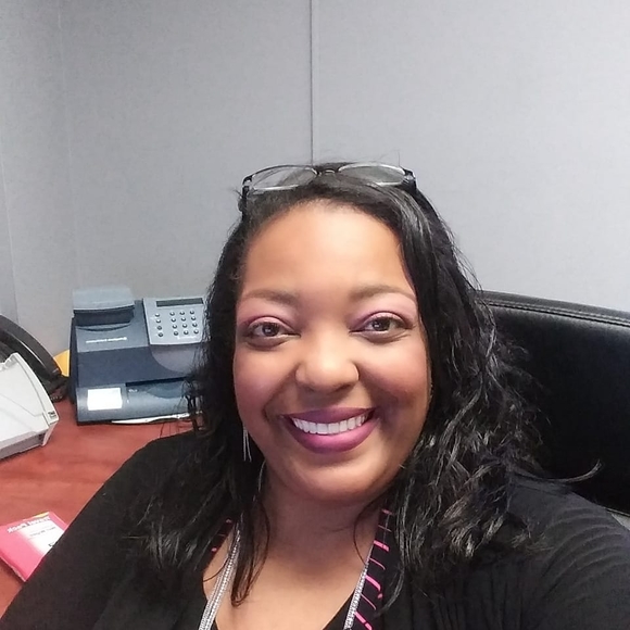 Profile Picture of Jurecka Womack (@jwomack1013) on Poshmark
